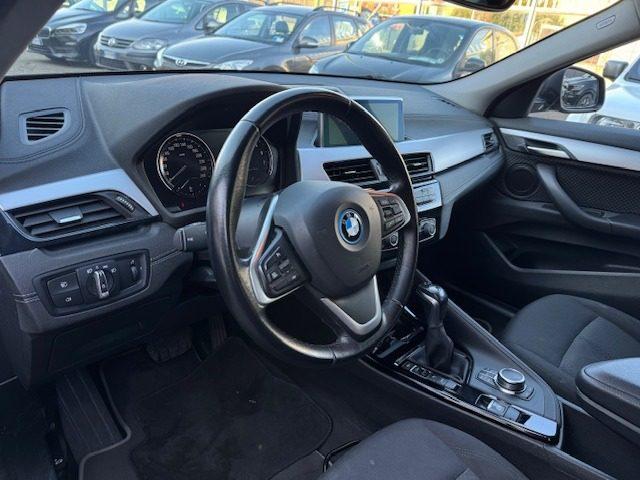 BMW X2 xDrive25e Business-X
