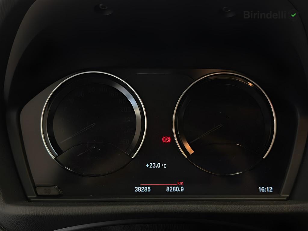 BMW X2 (F39) - X2 sDrive18d Business-X