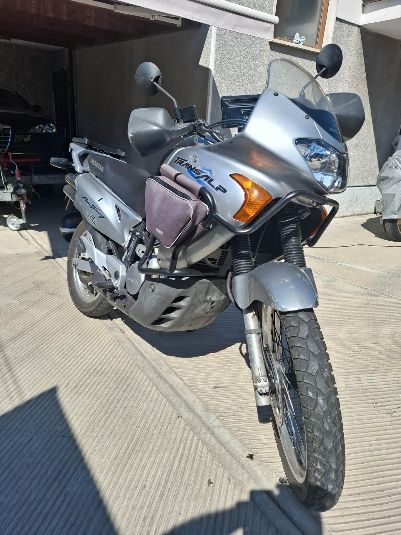 Honda Transalp 650