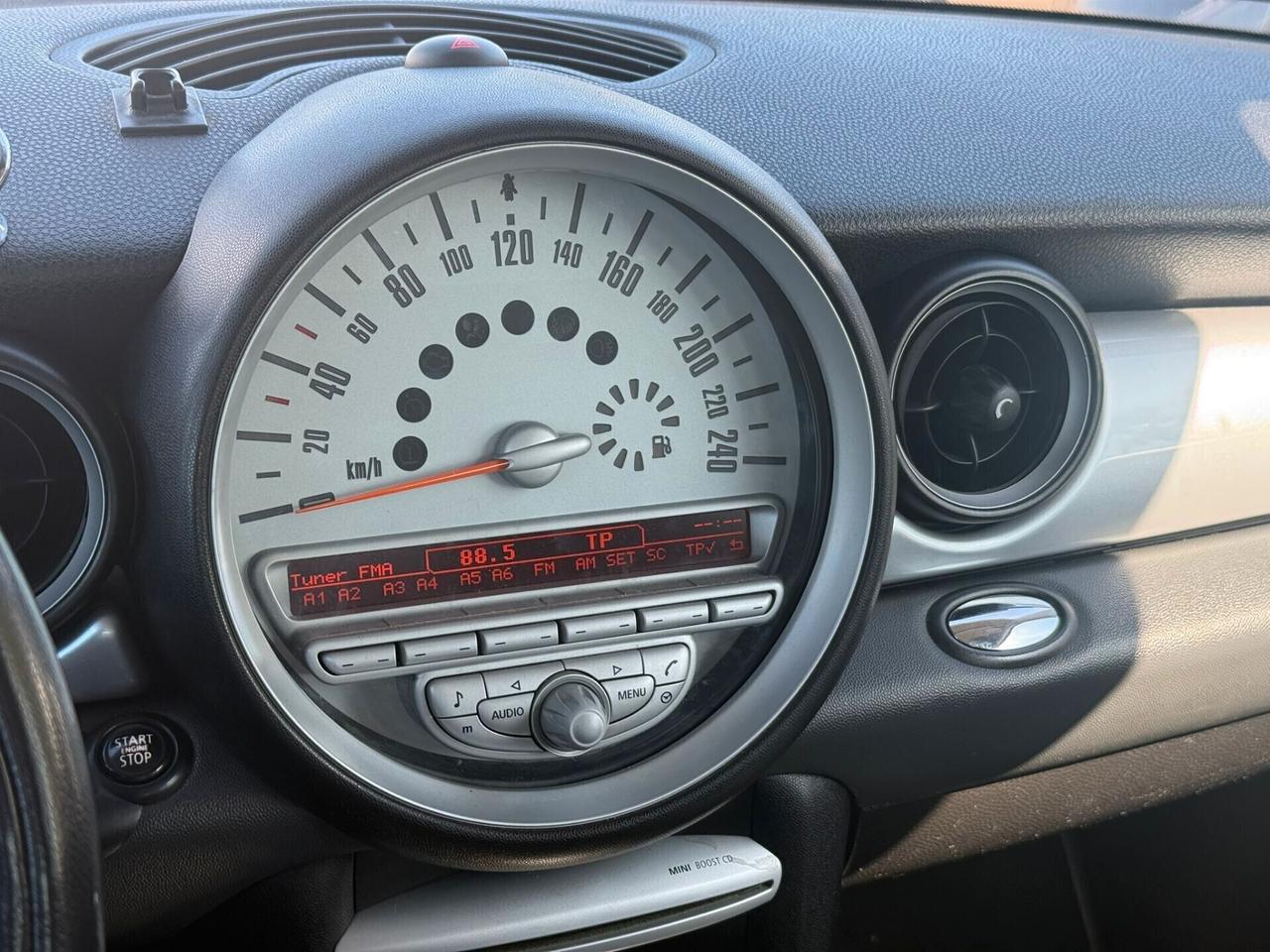 Mini Cooper 1.6 Benz 120cv PER COMMERCIANTI