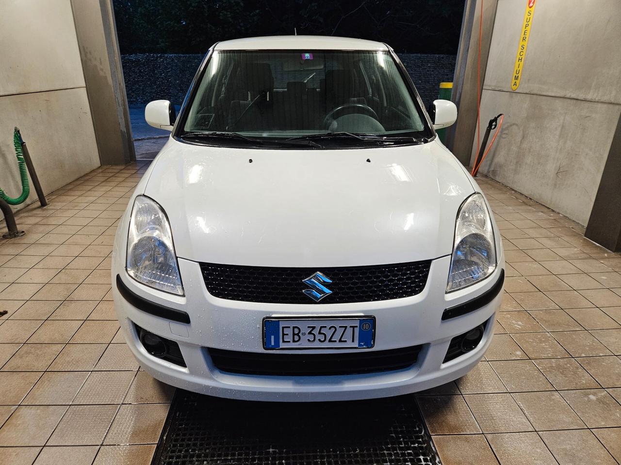 Suzuki Swift 1.3 4x4 5p. GL