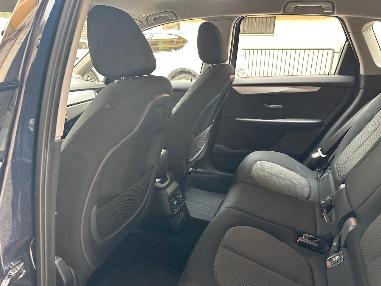 Bmw 216d Active Tourer autom. Advantage