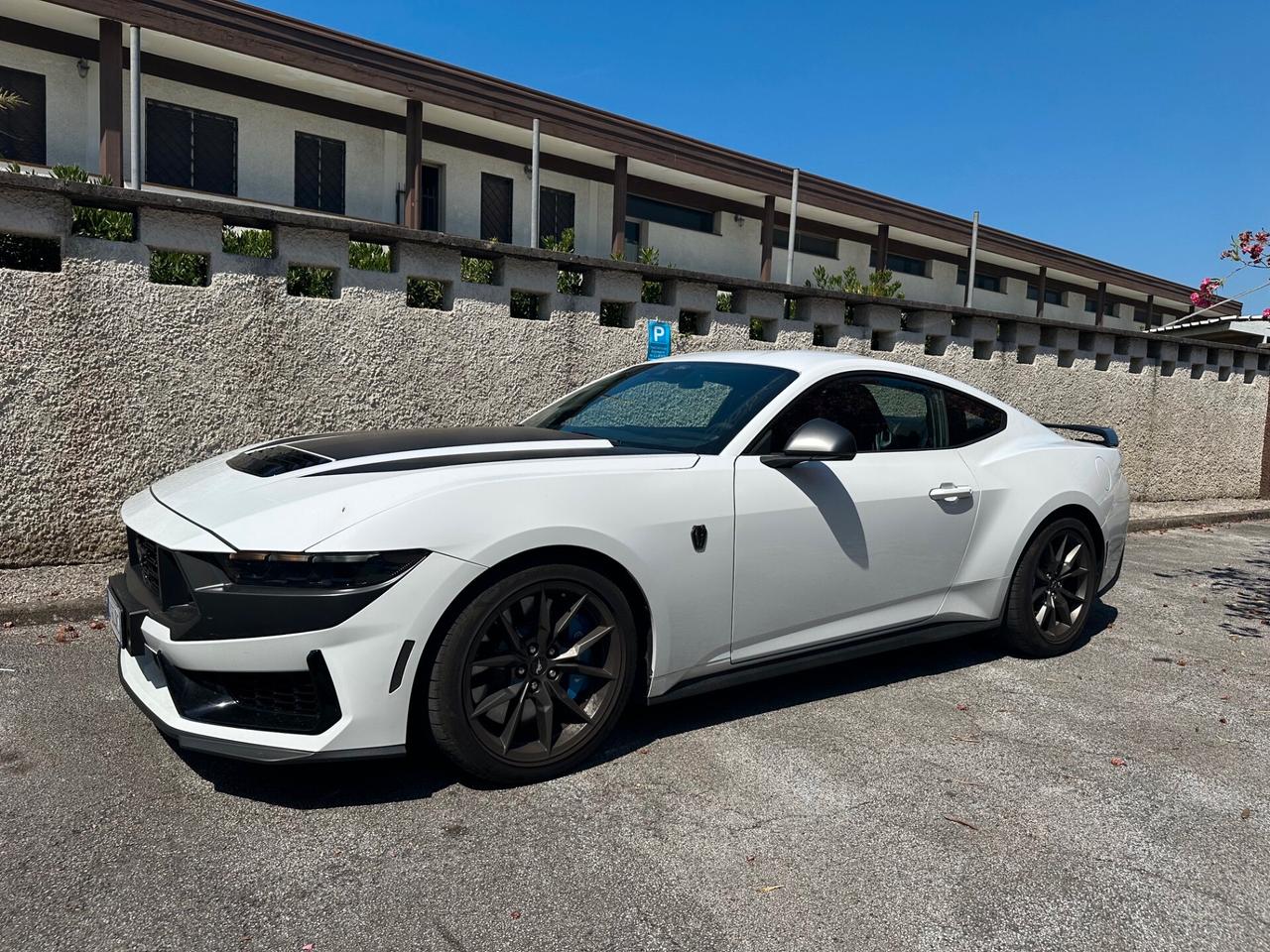 Ford Mustang Fastback 5.0 V8 aut. Dark Horse
