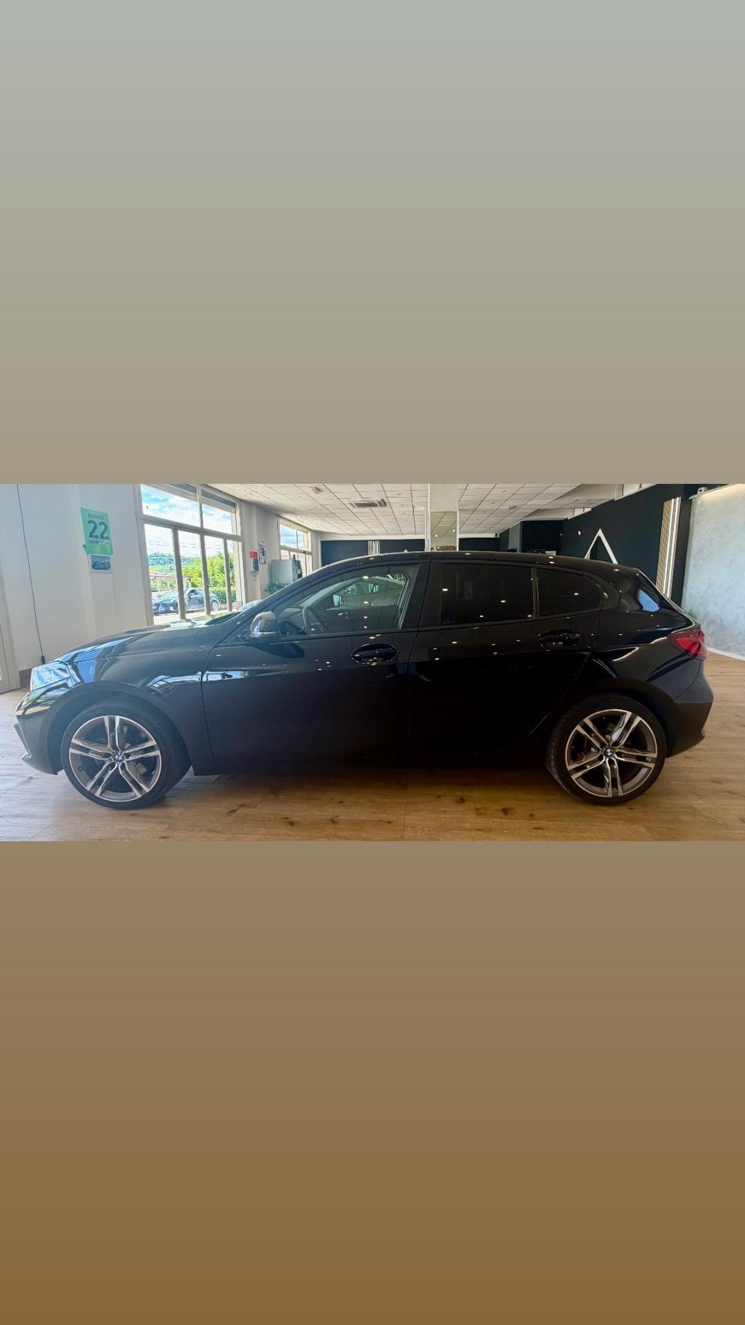 Bmw 116 118d 5p. Advantage