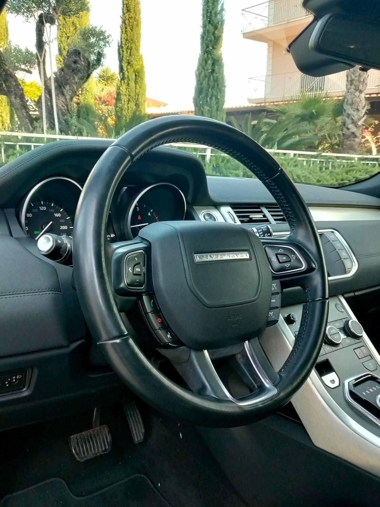 Land Rover Range Evoque 2.0 TD4 150 CV 5p. Pure