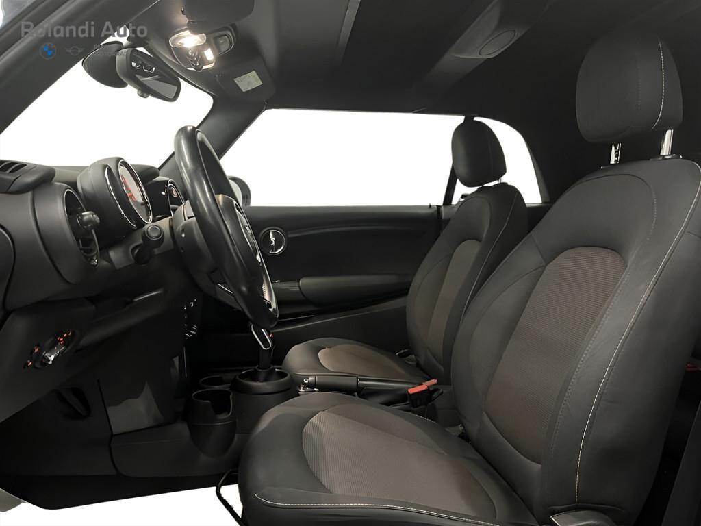 Mini Cooper D Cabrio 1.5 Cooper D Auto