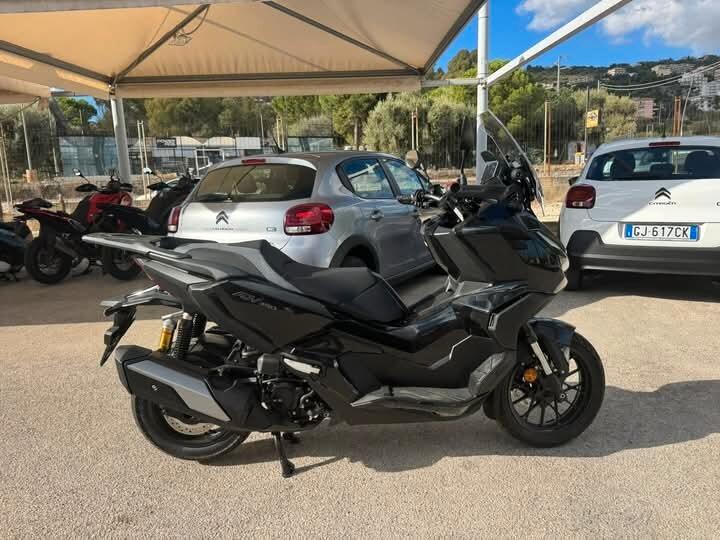 Honda X-ADV 350 NUOVO PRONTA CONSEGNA