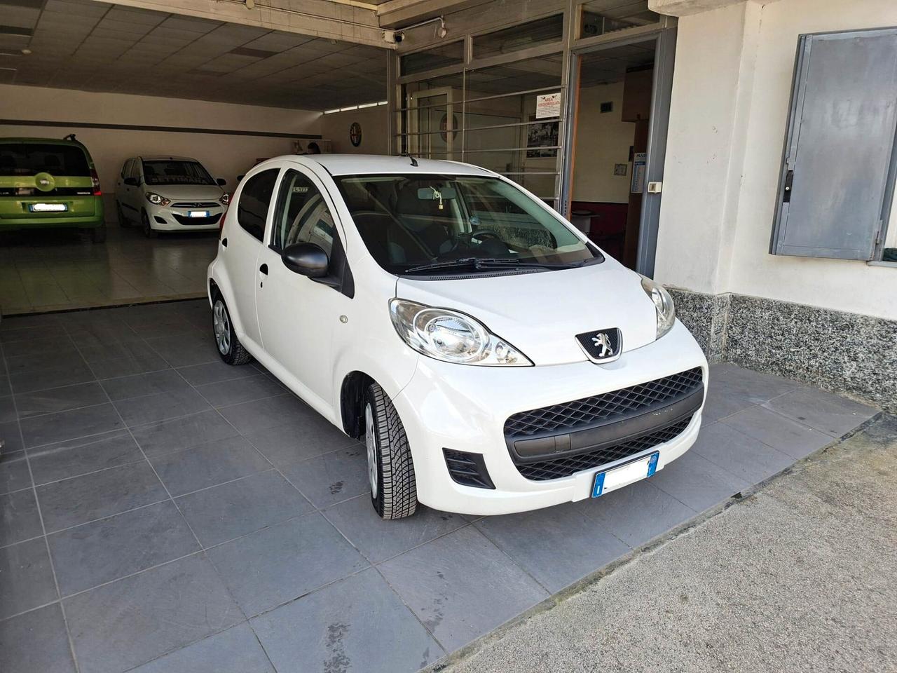 Peugeot 107