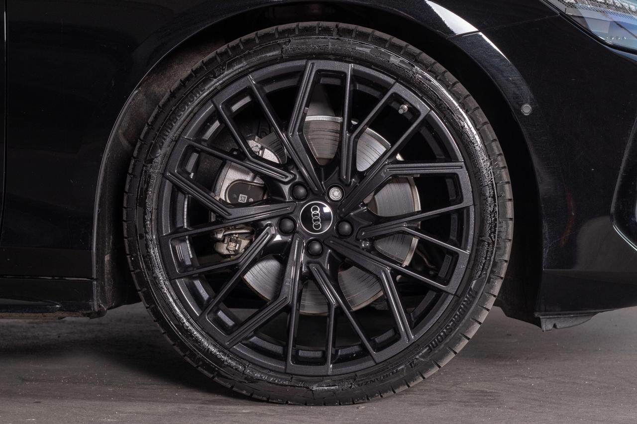 Audi A6 Avant 2.0 Tdi S Line Quattro S-tronic Edition One