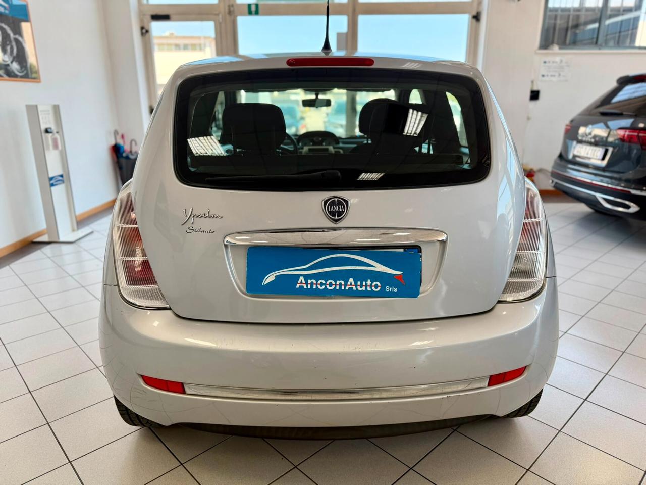 Lancia Ypsilon 1.2 Benzina adatta a neopatentati 2008