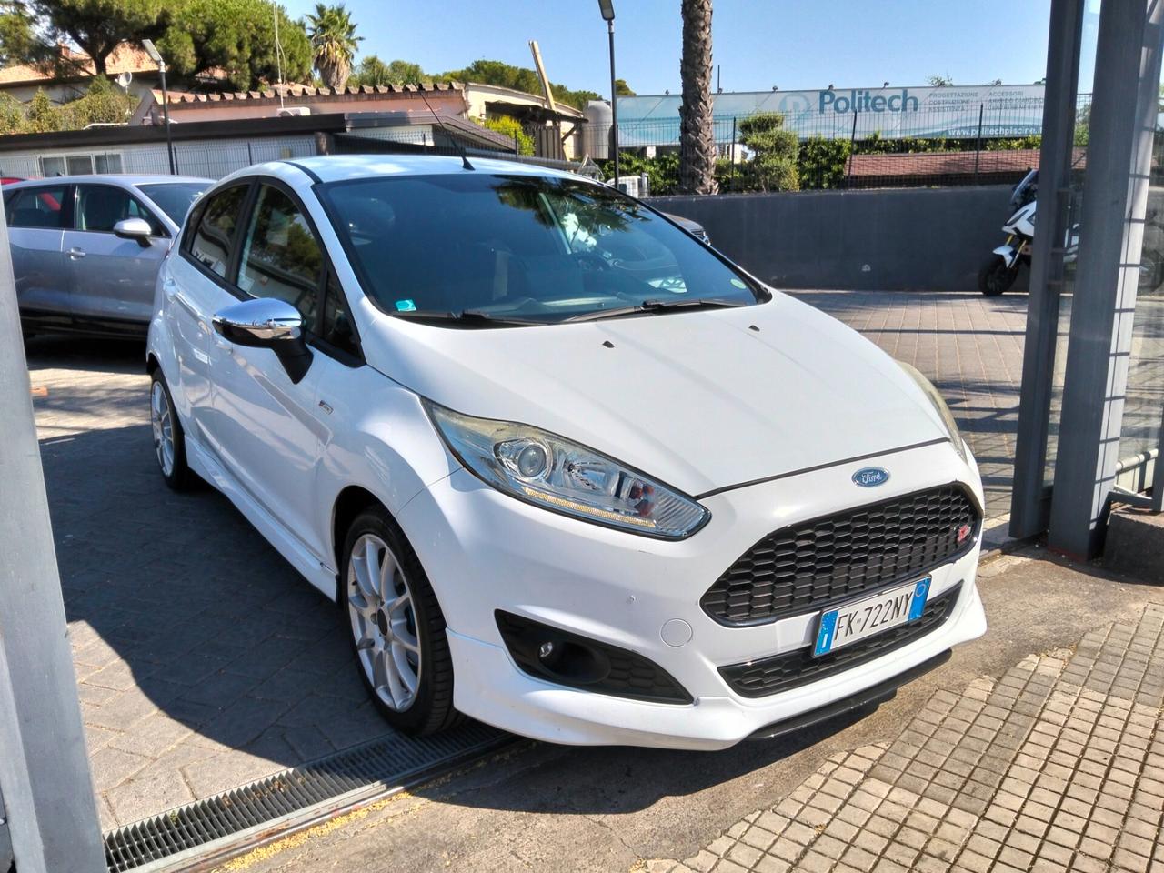 Ford Fiesta 1.5 TDCi ST-Line