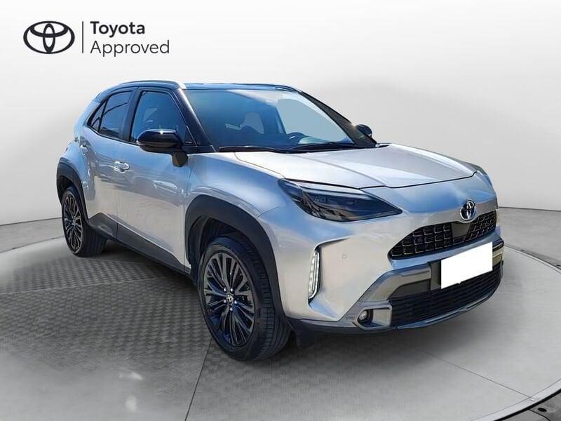 Toyota Yaris Cross 1.5h Adventure awd-i 116 CV e-cvt