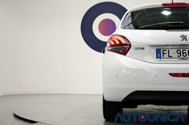 PEUGEOT 208 PURETECH 82CV 5 PORTE ACTIVE NEOPATENTATI