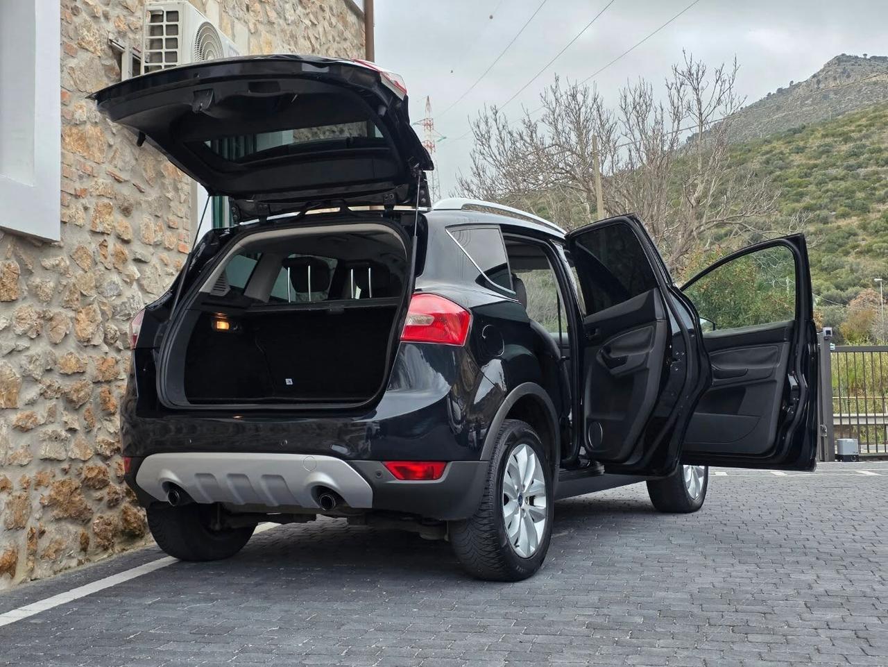 Ford Kuga Kuga+ 2.0 TDCi 140 CV 2WD DPF