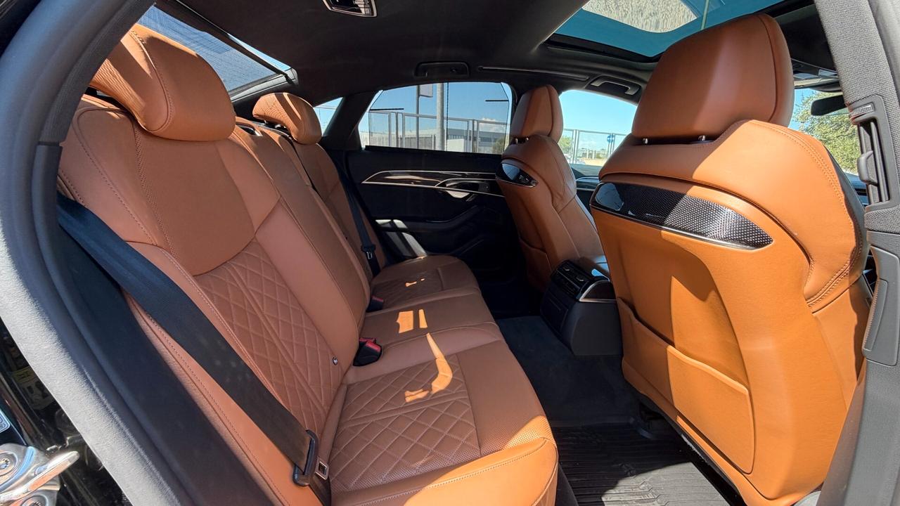 Audi A8 50 TDI 3.0 quattro tiptronic