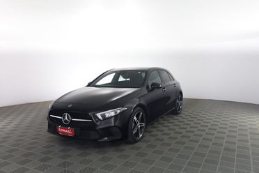 MERCEDES-BENZ A 180 A 180 d Automatic Progressive Advanced