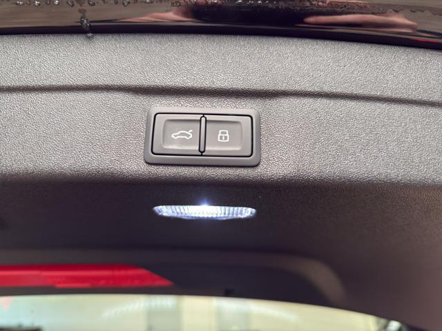 AUDI A5 Avant S line TDI S-tronic MHEV