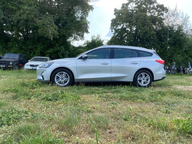 Ford Focus SW 1.5 my20.75 * Telecamera + Wireless charger ...