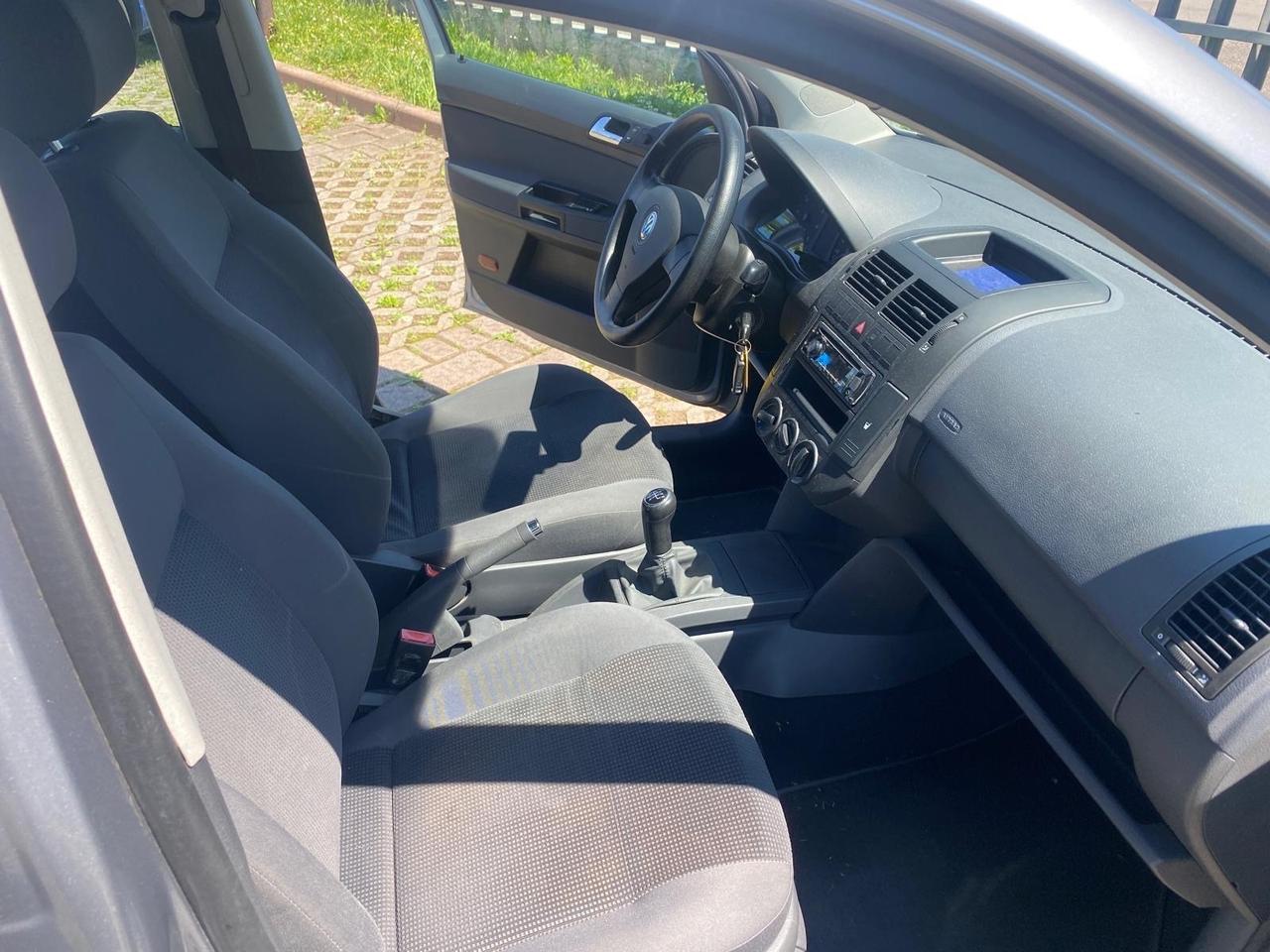 Volkswagen Polo 1.4/80CV 16V 3p. Comfort. BiFuel G