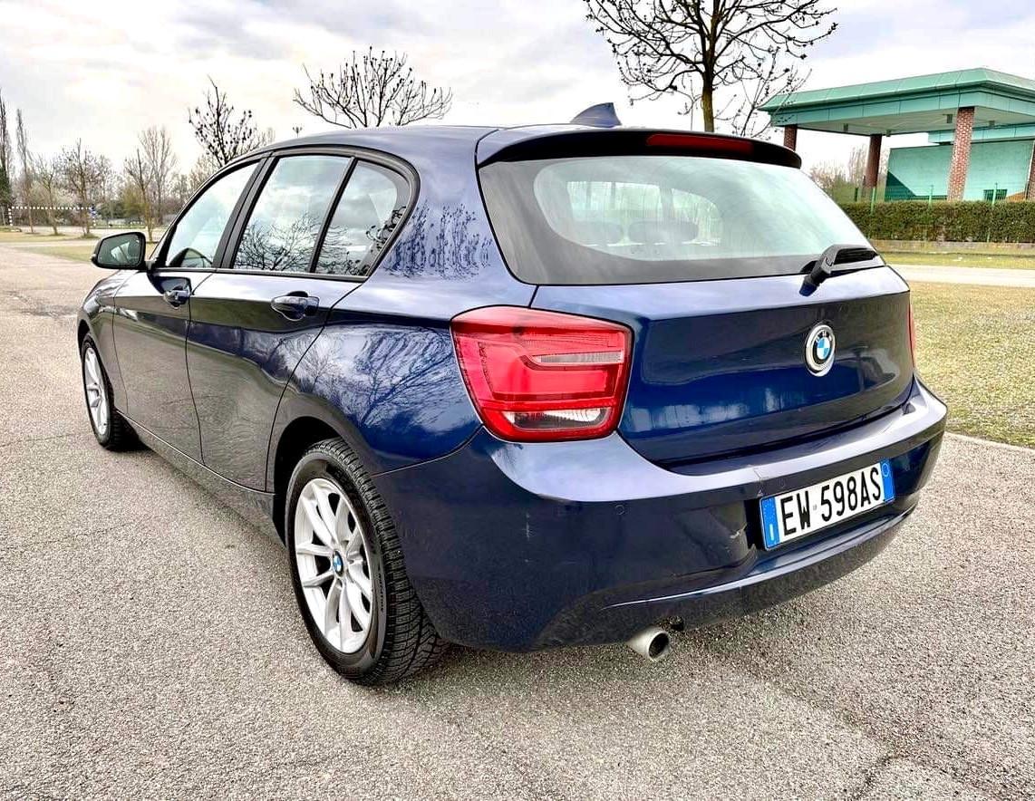 Bmw 118 118d 5p. Sport