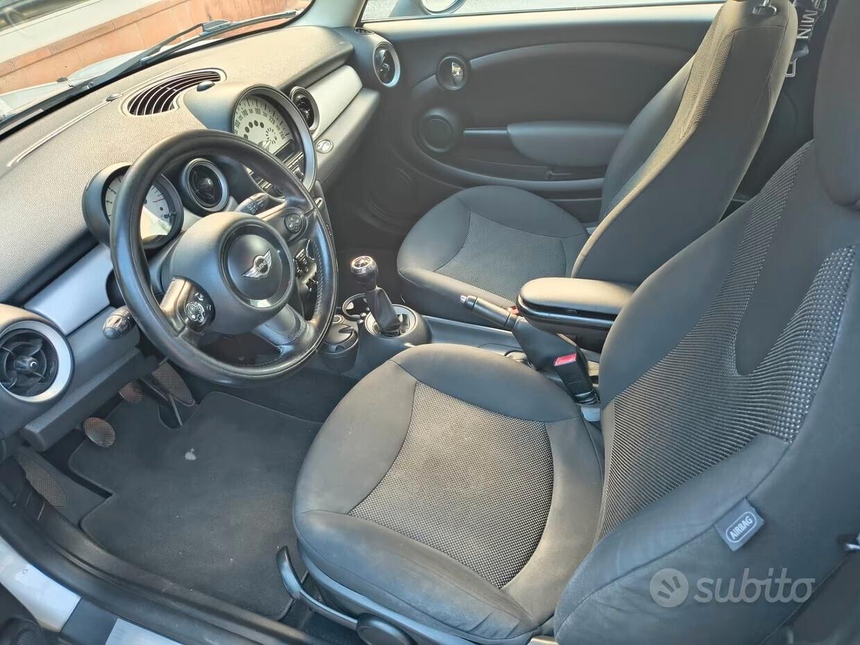 MINI 1.6 16V COOPER "TENUTA BENISSIMO"
