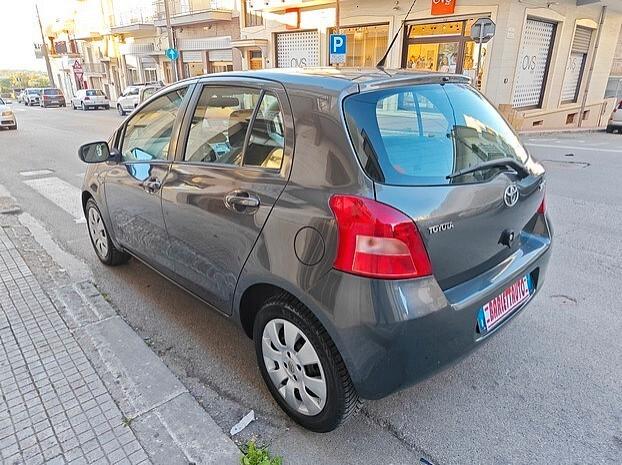 TOYOTA Yaris 1.4 D-4D 5 porte