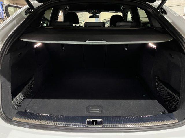 AUDI Q5 SPB Sportback 40TDI quattro S line Identity Black