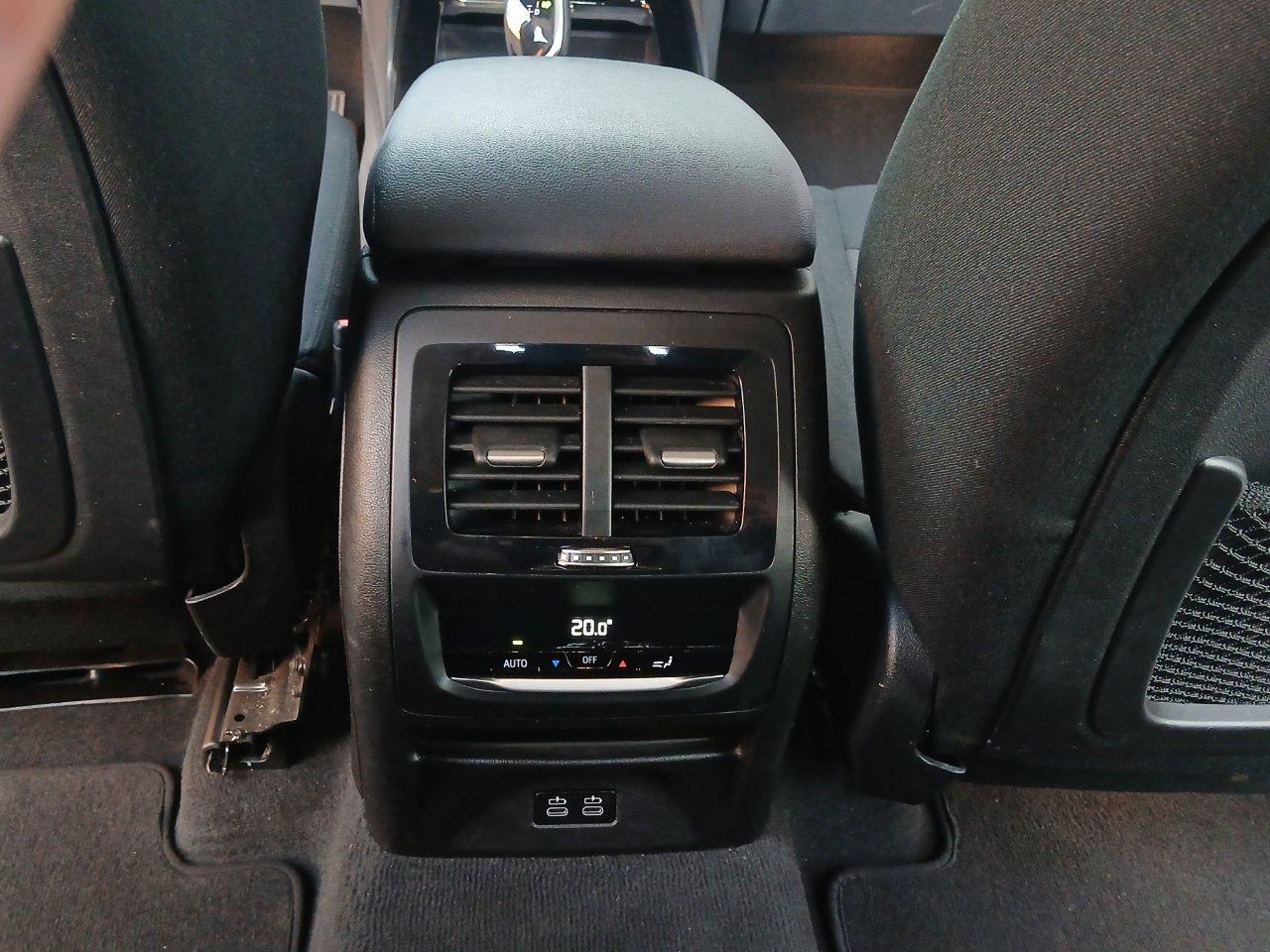 BMW X3 xdrive20d mhev 48V Business Advantage auto