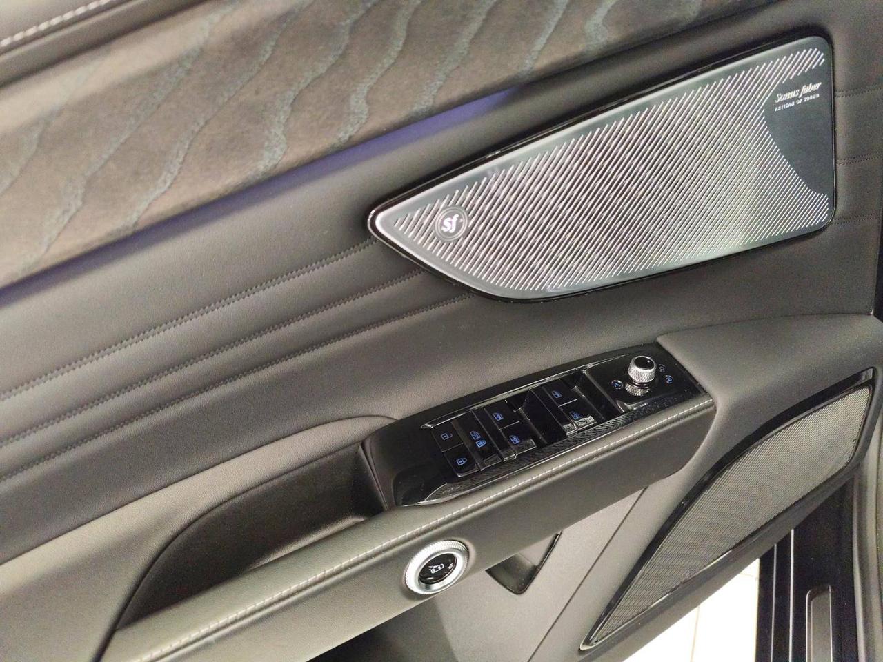 Maserati Grecale mhev Modena 330cv