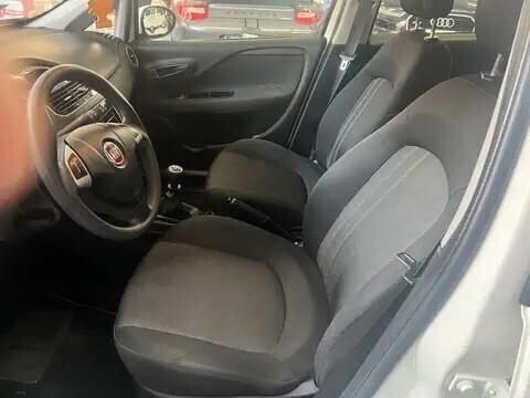 FIAT PUNTO 1.2 Lounge – Perfetta per Neo-Patentati