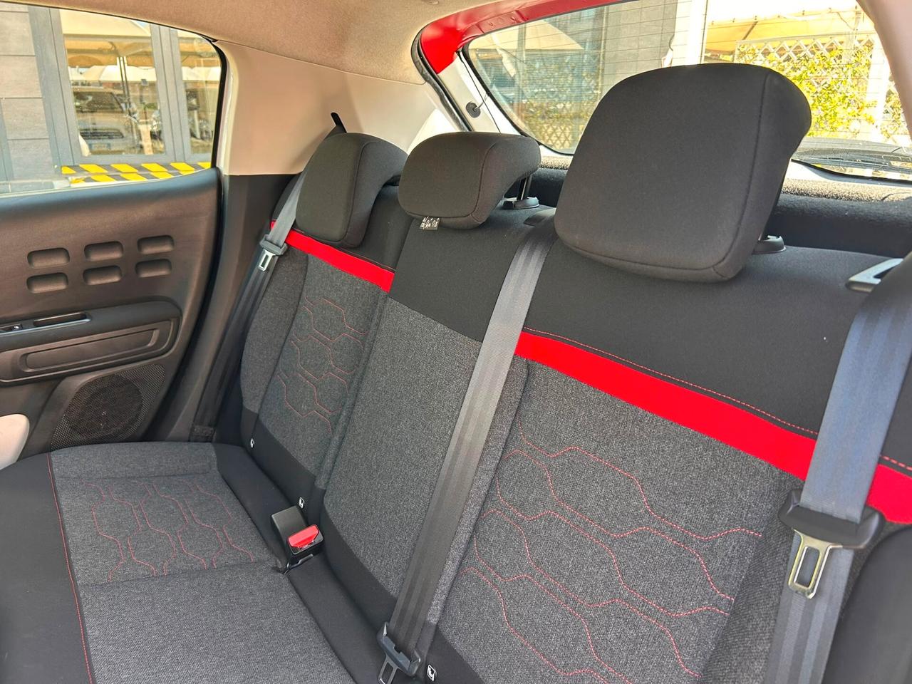 Citroen C3 PureTech 83 S&S Shine DISTRIBUZIONE