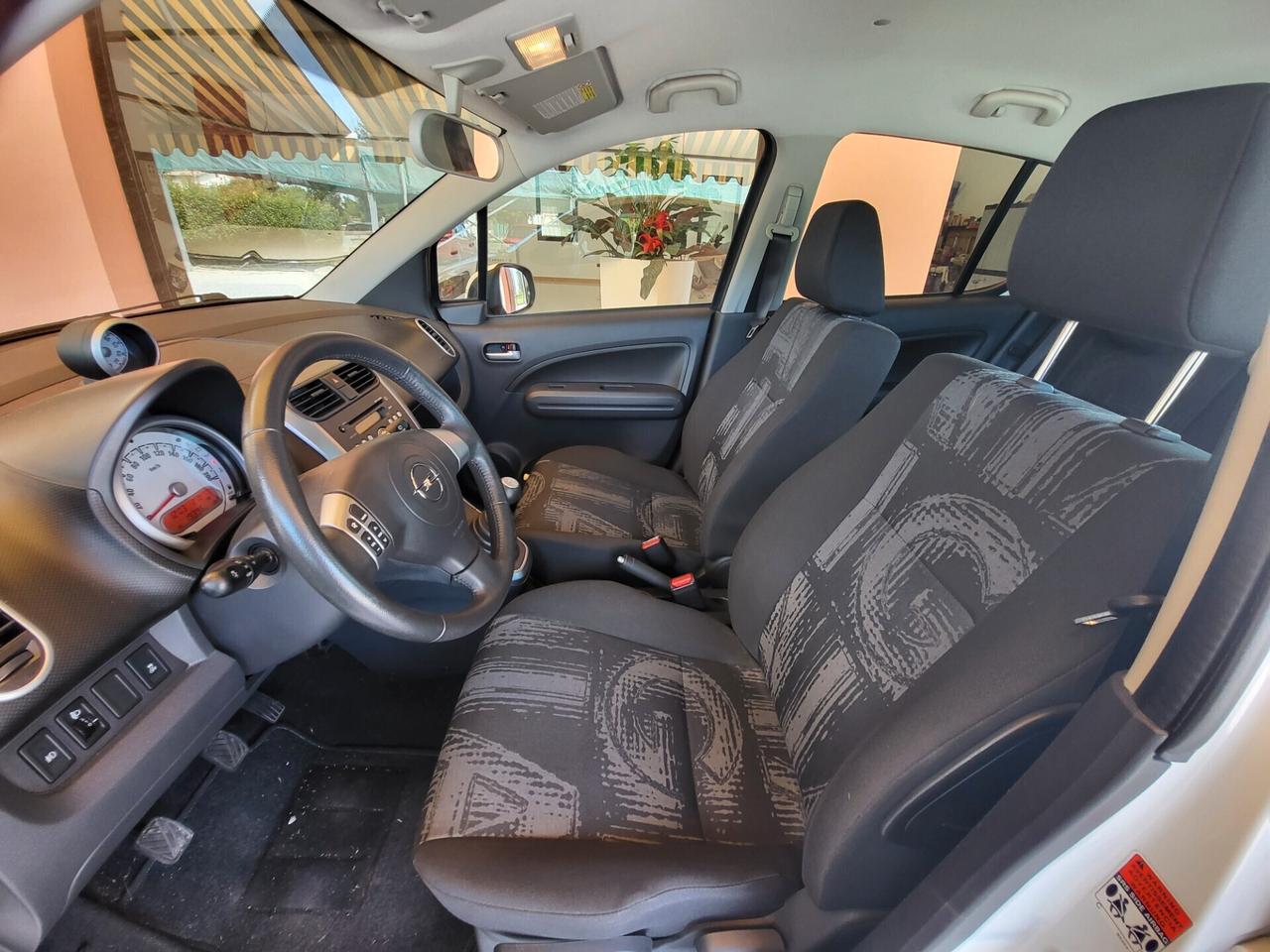 Opel Agila 1.0 12V 68 CV Ecotec