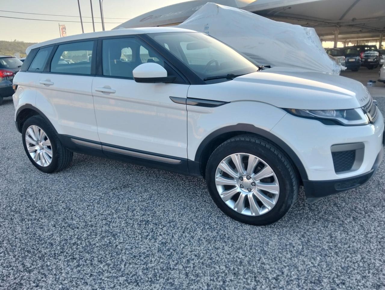 Land Rover Range Evoque 2.0 eD4 5P SE Dynamic