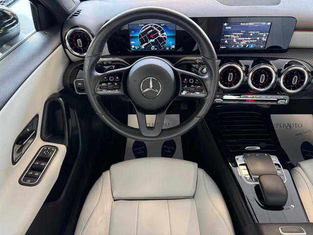 MERCEDES-BENZ A 180 d Automatic Business Extra