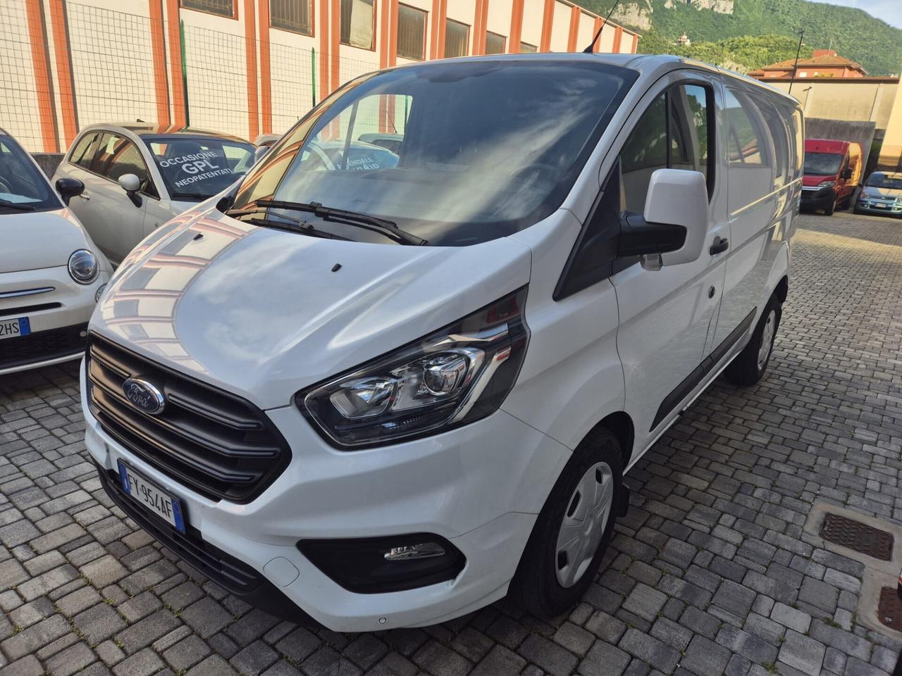 Ford Transit Custom 2.0 TDCi 130CV 3 POSTI CAMBIO
