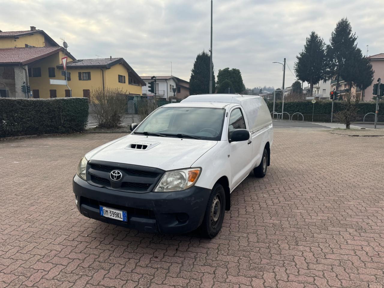 Toyota Hilux 2.5 D-4D 2WD 2p. Pick-up