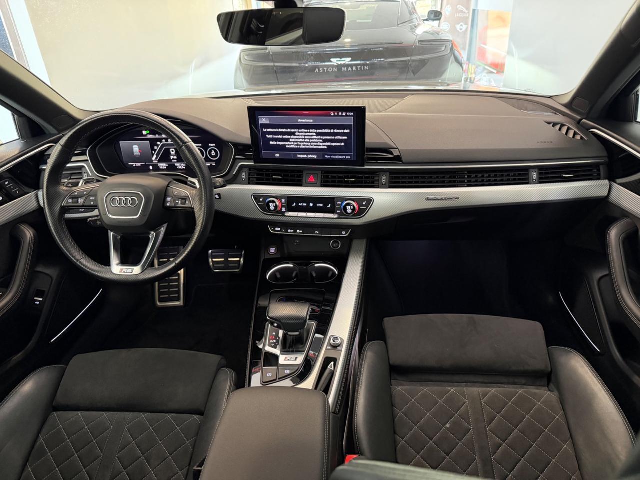AUDI A4 5A SERIE ('15'-'25') RS 4 AVANT (331 KW) Valore di listino: € 103200