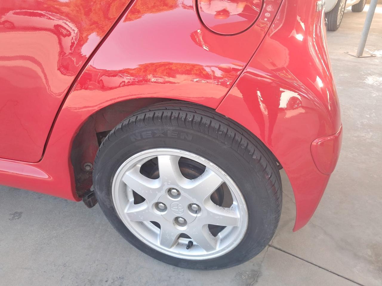 Toyota Aygo 1.0 12V VVT-i 5 porte Sound
