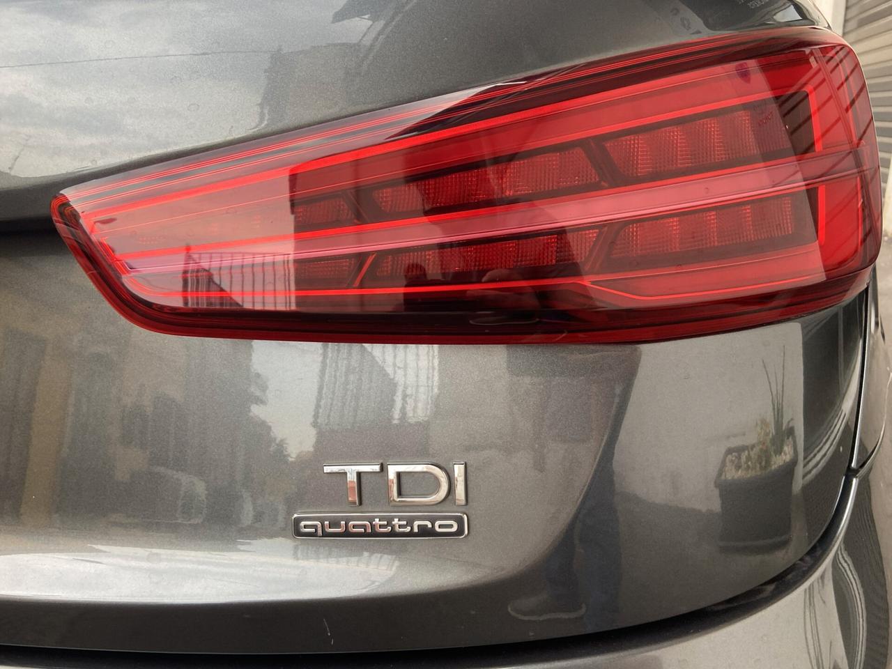 Audi Q3 2.0 TDI 150 CV quattro S tronic S-Line