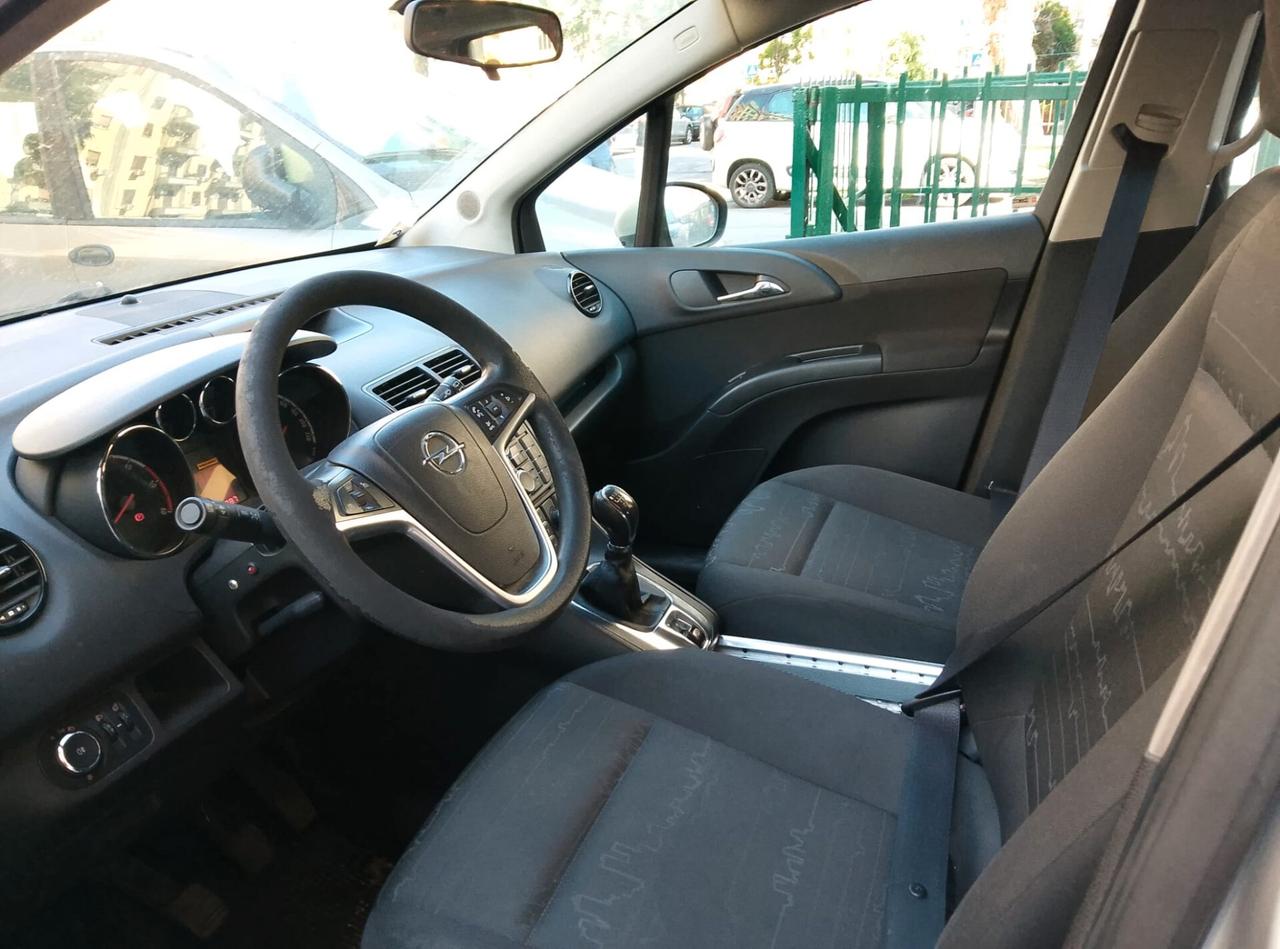 Opel Meriva 1.3 CDTI 95CV ecoFLEX Cosmo