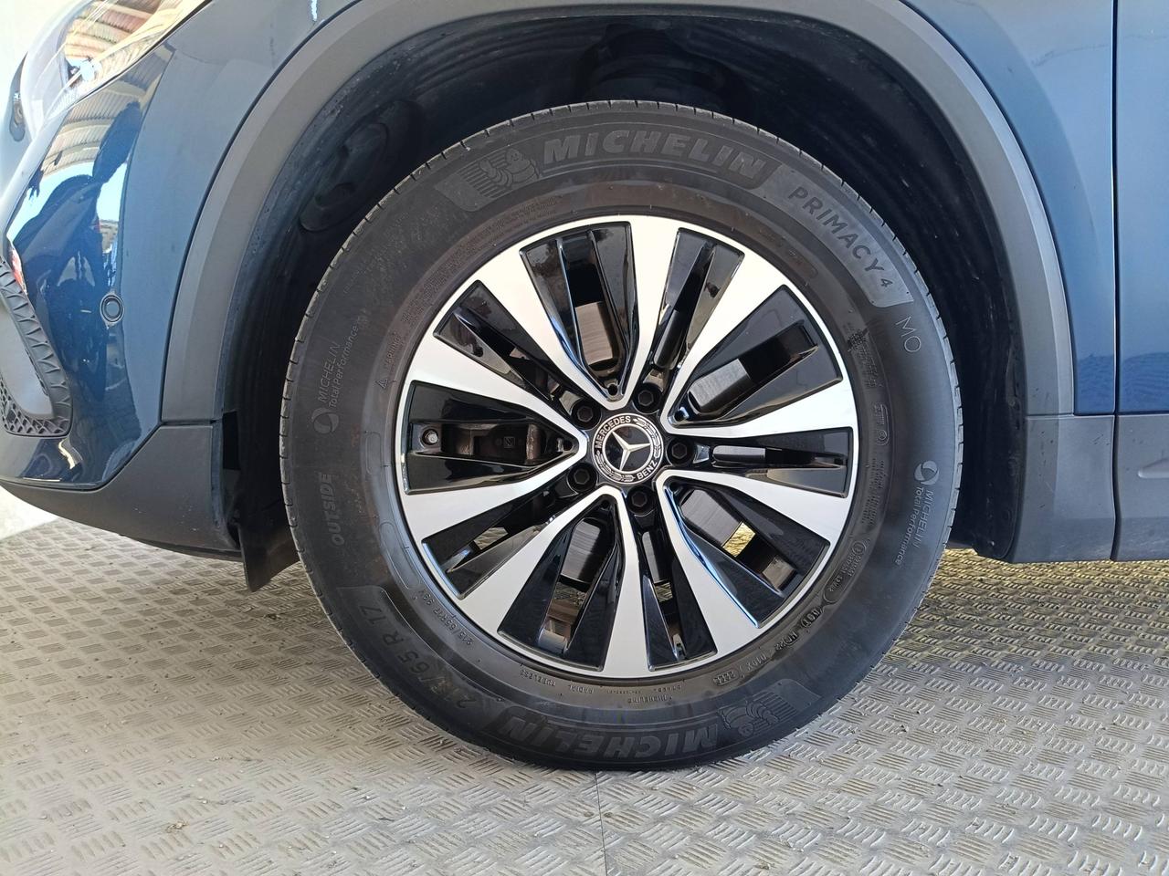 Mercedes-Benz GLA-H247 2020 - GLA 180 d Sport Plus auto