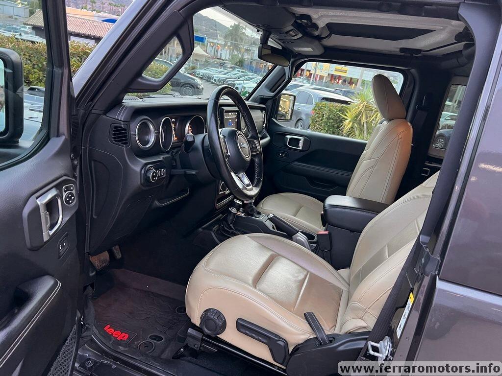 Jeep Wrangler 2.2 Mjt II Sahara SOLO 50.000KM