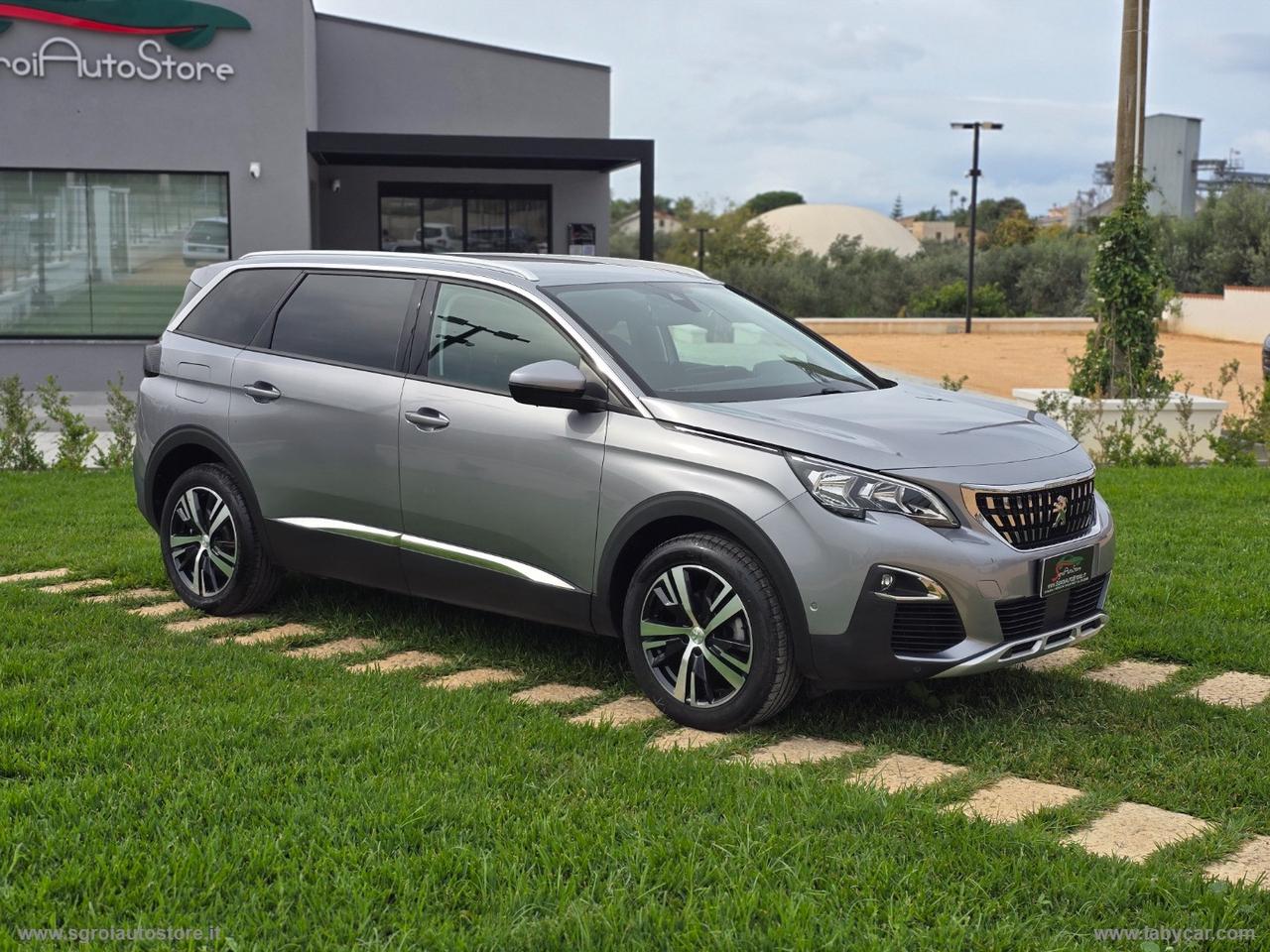 PEUGEOT 5008 BlueHDi 130 S&S EAT8 Allure
