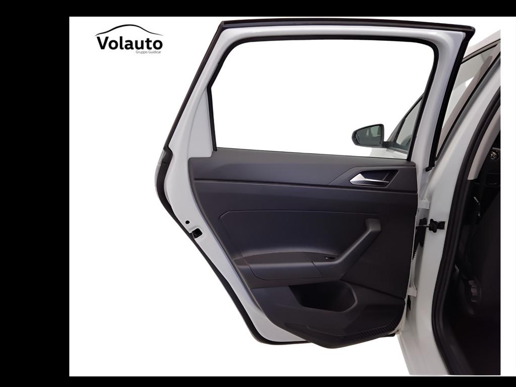 VOLKSWAGEN Polo VI 2017 - Polo 5p 1.0 tgi Comfortline 90cv my19