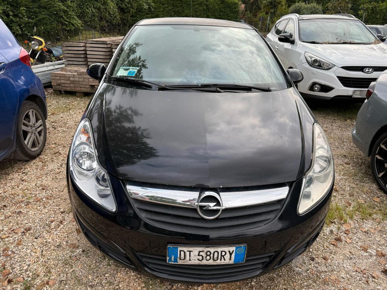 Opel Vivaro 9 posti
