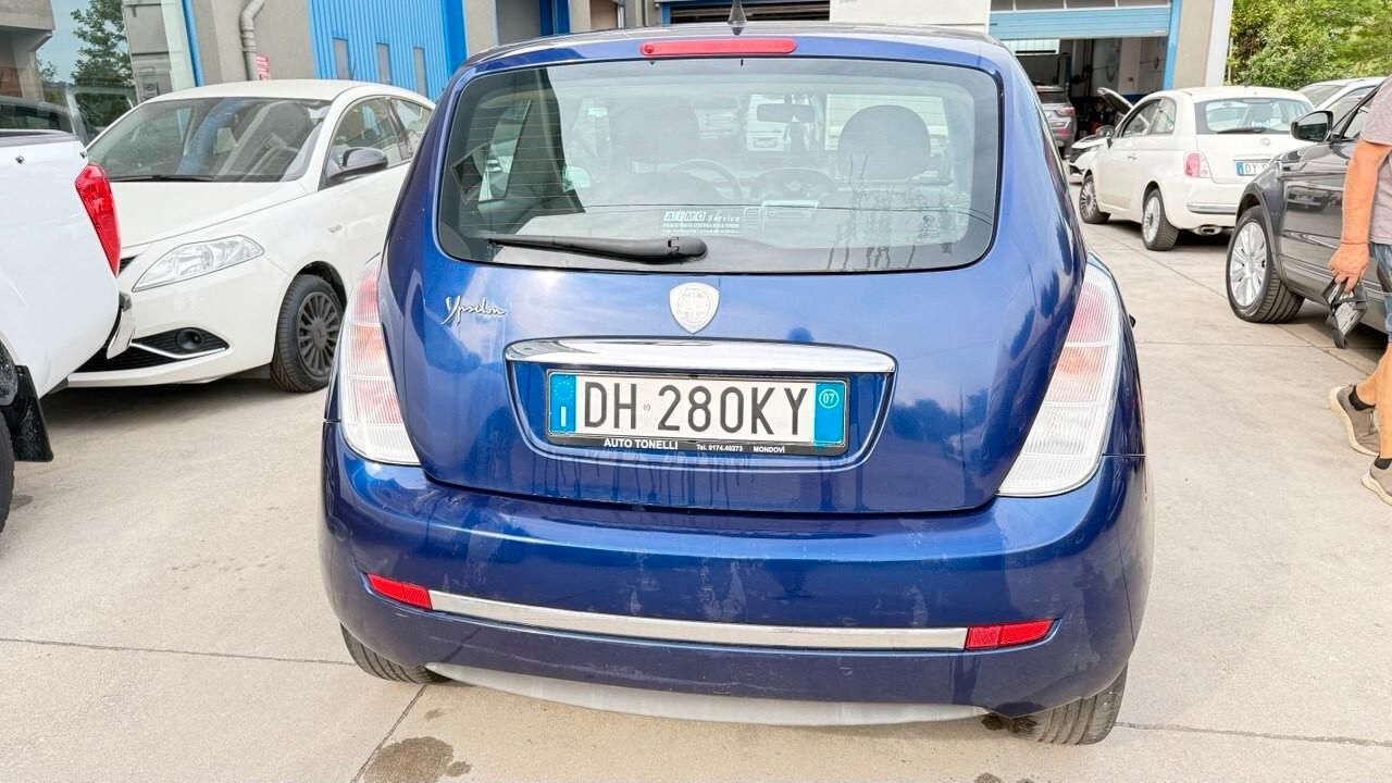 Lancia Ypsilon 1.2 Oro Giallo