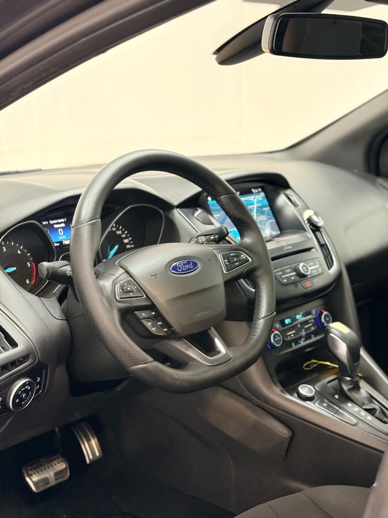 Ford Focus 2.0 TDCi 150 CV Powershift ST Line 12/2016 EURO6B