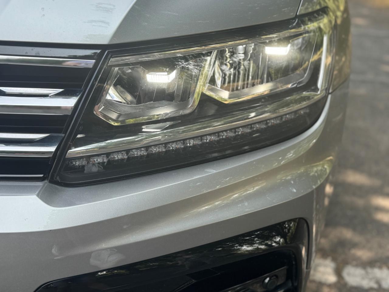 Tiguan 1.6 TDI RLINE BlueMotion NUOVA 3496098896