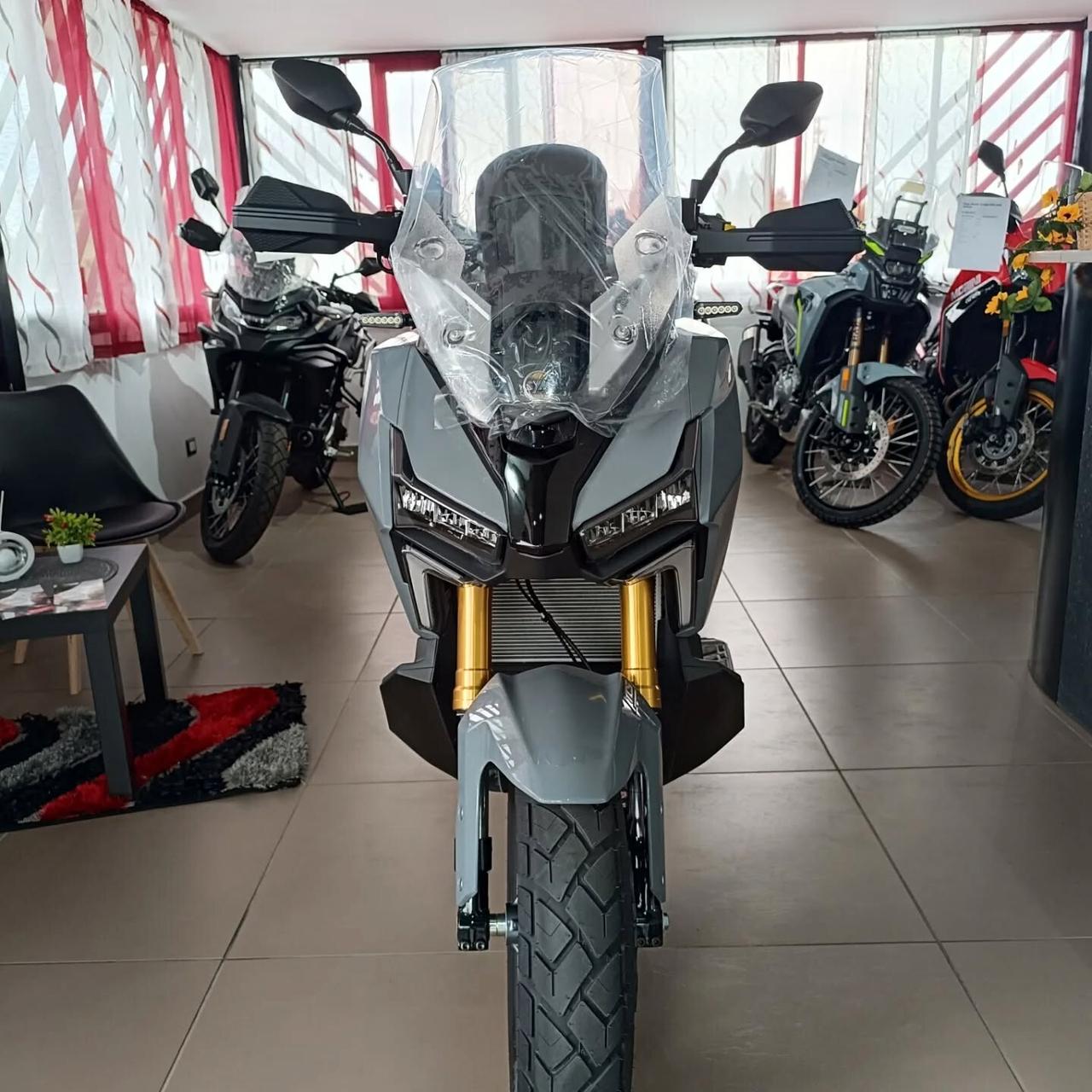 Sym Adx 400 TG NUOVI DA IMMATRICOLARE