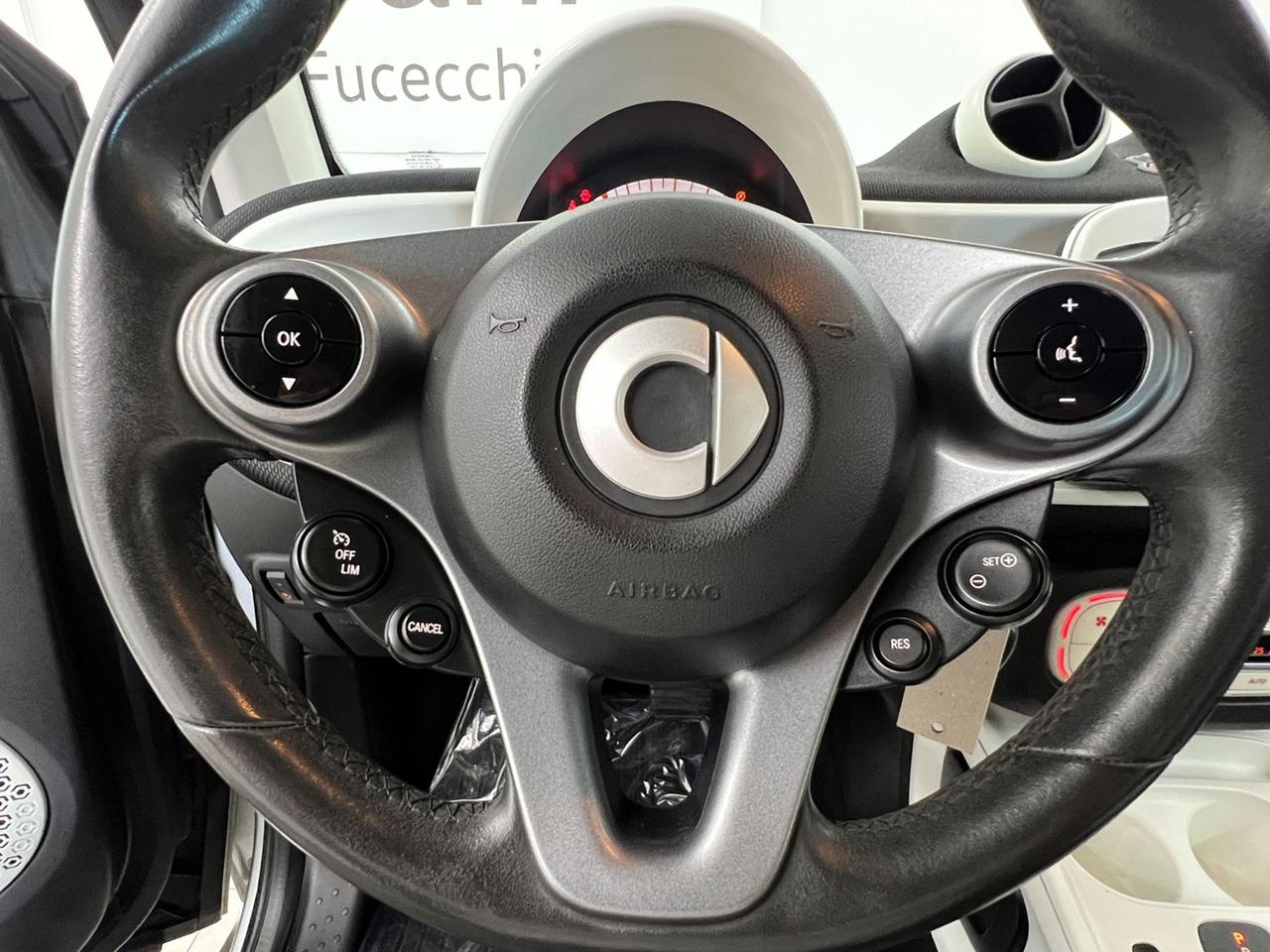 SMART Fortwo III 2015 Fortwo 1.0 Passion 71cv twinamic